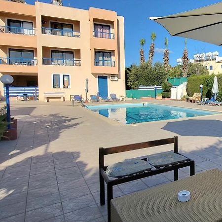 King Philips Apartman Paphos Kültér fotó