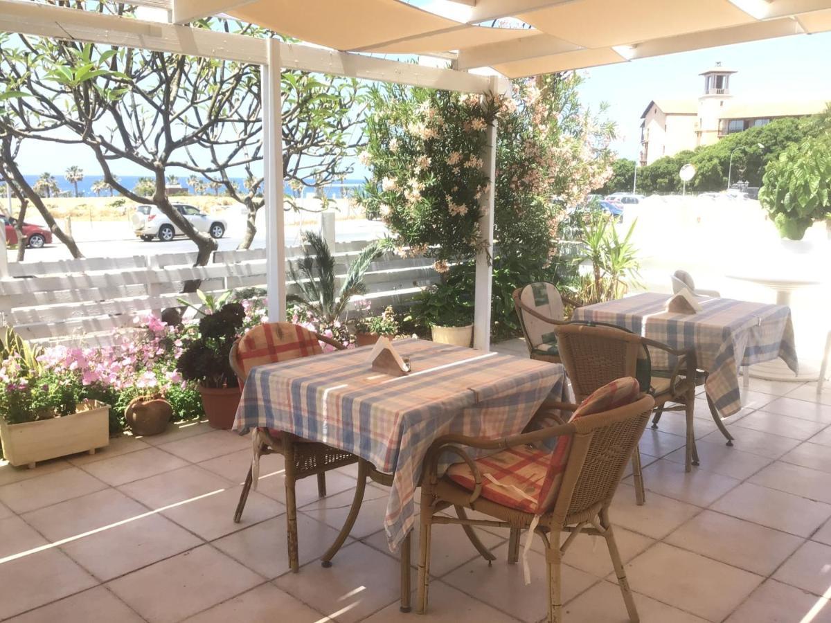 King Philips Apartman Paphos Kültér fotó