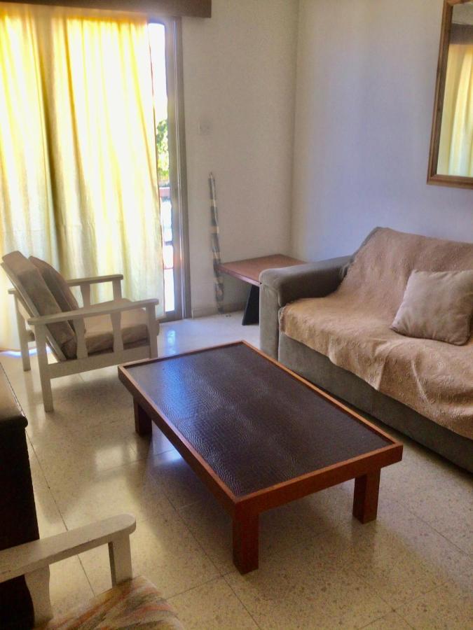King Philips Apartman Paphos Kültér fotó