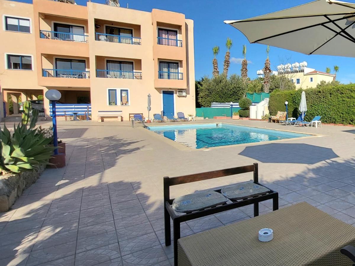 King Philips Apartman Paphos Kültér fotó