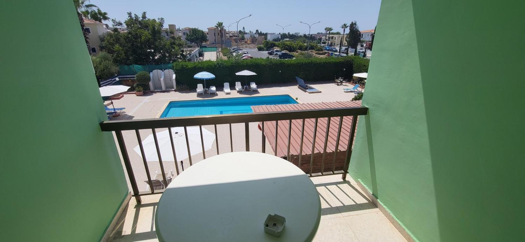 King Philips Apartman Paphos Szoba fotó